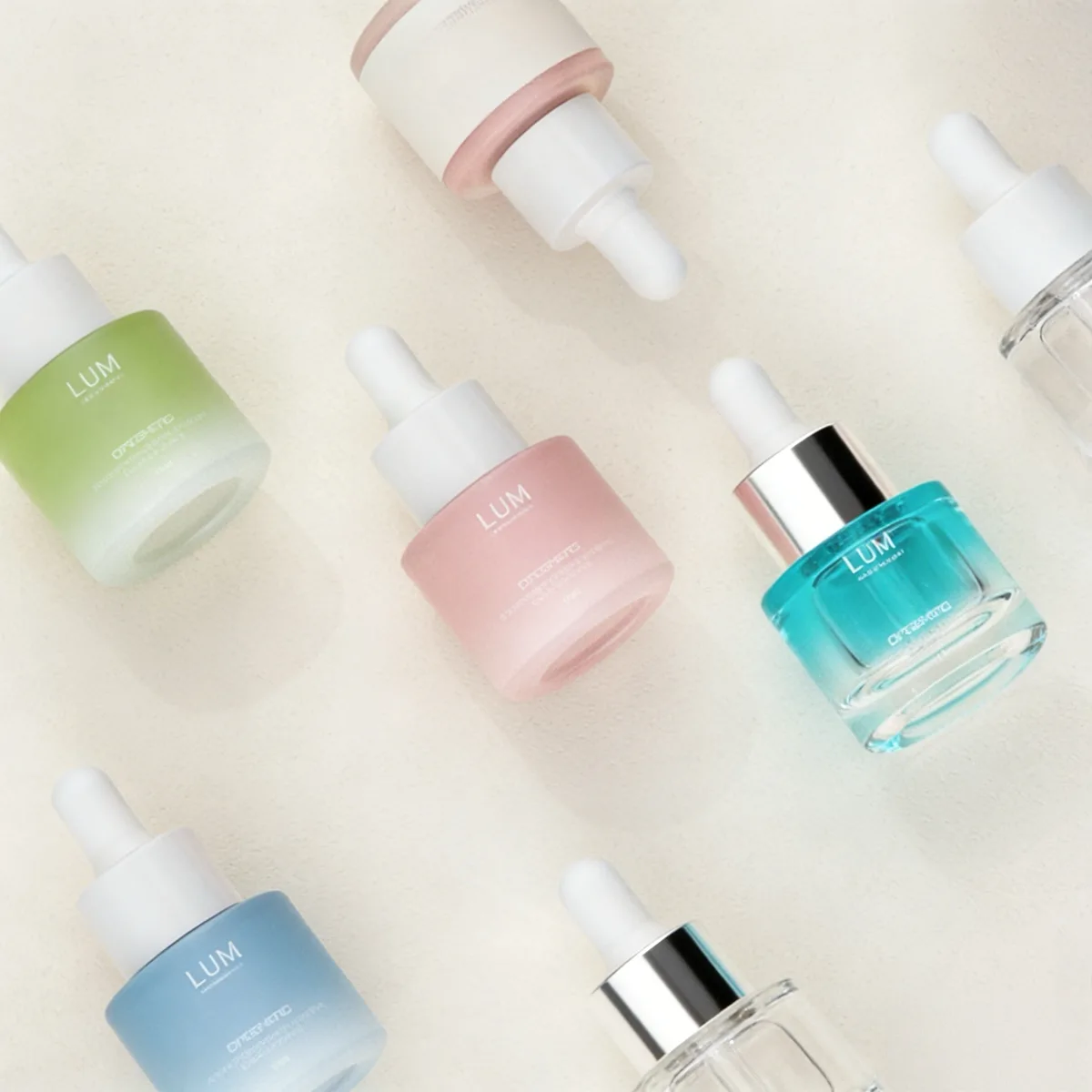High-quality chemically inert glass showcasing advanced internal color spraying and a soft-touch frosted exterior.