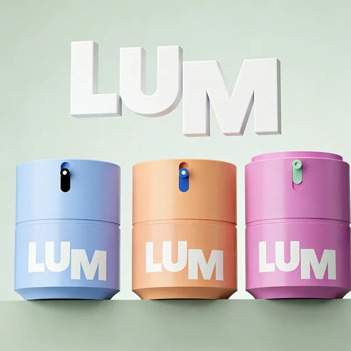 50g rotary vacuum containers specifically formulated to protect highly reactive Retinol moisturizers and sleeping masks.