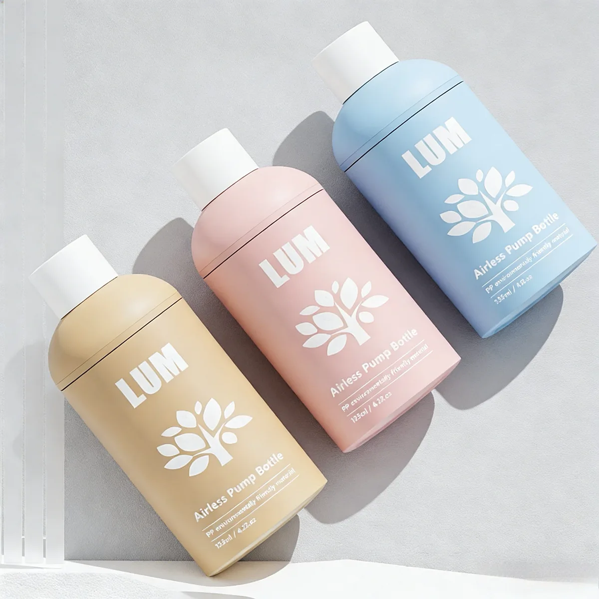 Technical dimension specs for 50ml and 125ml airless bottle designed for professional skincare packing customization.