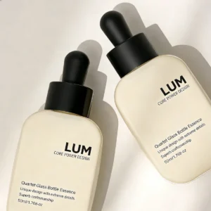 Premium square skincare packaging manufactured by Lumlun, featuring the LUM logo on a minimalist geometric glass body.