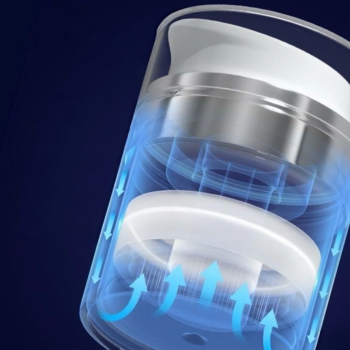 Internal structure of airless pump bottle showing vacuum piston mechanism and oxidation prevention