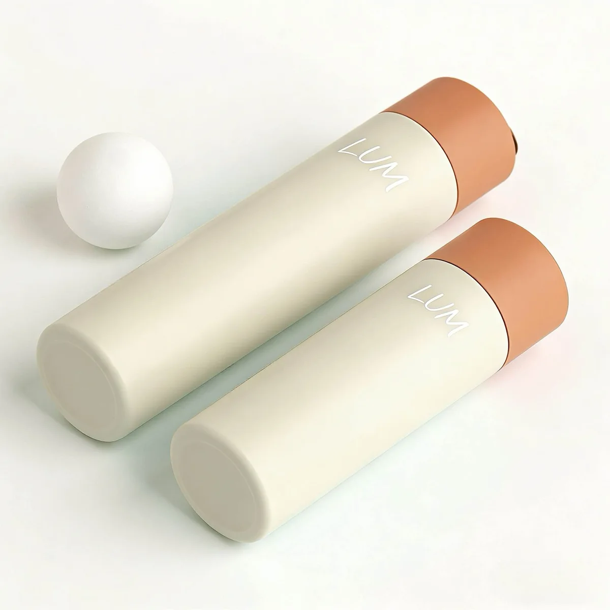 Bespoke PP lotion bottle with elegant matte finish and crisp printing, reflecting Lumlun's advanced decoration options.