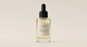 Shatterproof thick-walled PET dropper bottle showing high transparency