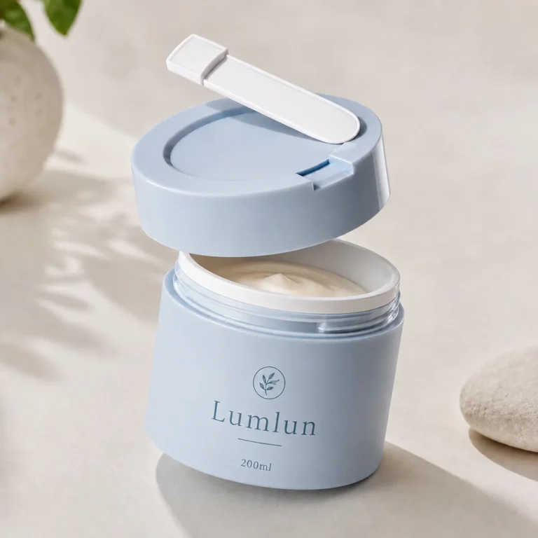 PP flip top refillable cream jar 200ml open showing spatula stored in lid for cleansing balm