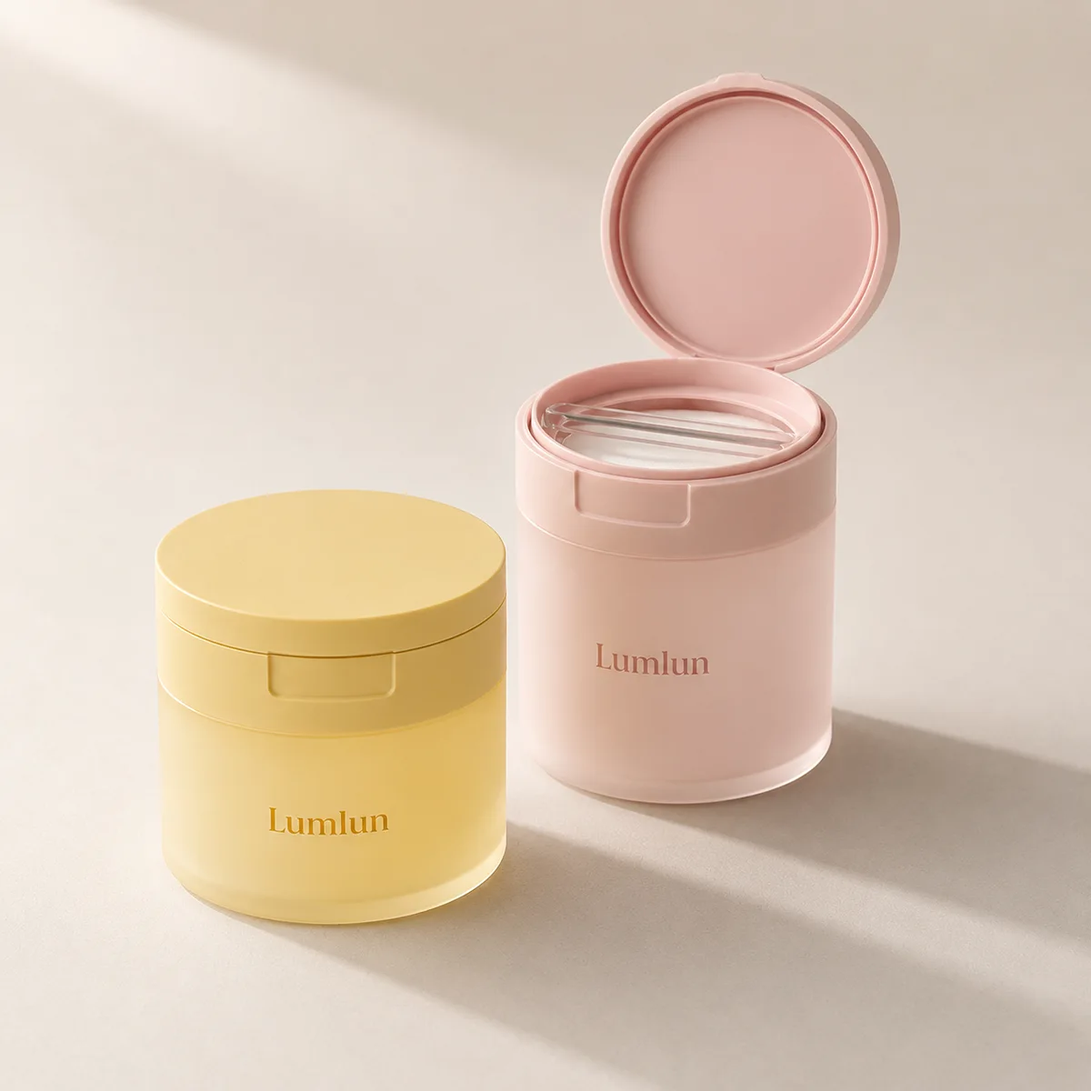 LumLun round PP toner pad jars in yellow and pink, including an open flip-top jar with tweezers and visible toner pads