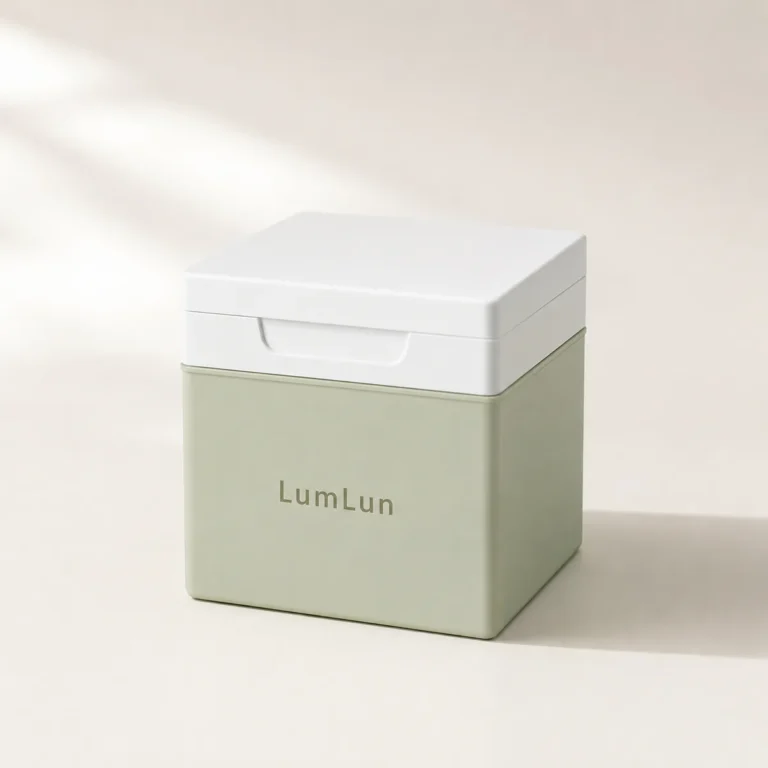 LumLun square PP toner pad jar with flip-top lid, 150ml model shown closed