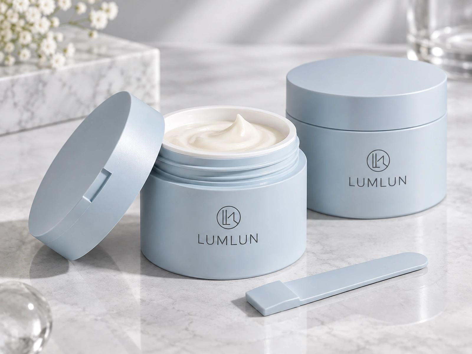 LumLun wide-mouth cream jar with spatula for thick body cream