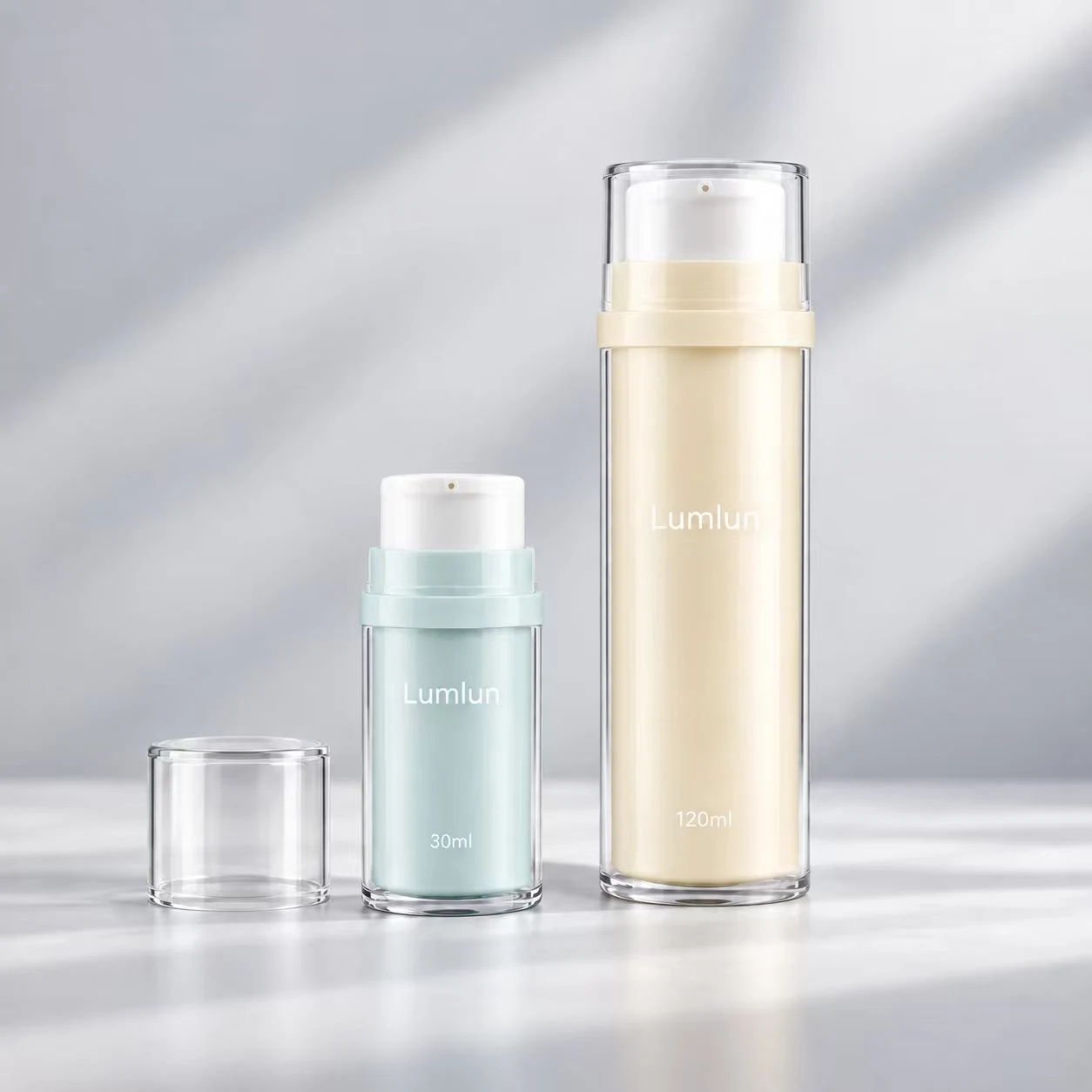Botellas airless LumLun de PS + PP con envase interior reemplazable en 30 y 120 ml, con una tapa transparente retirada