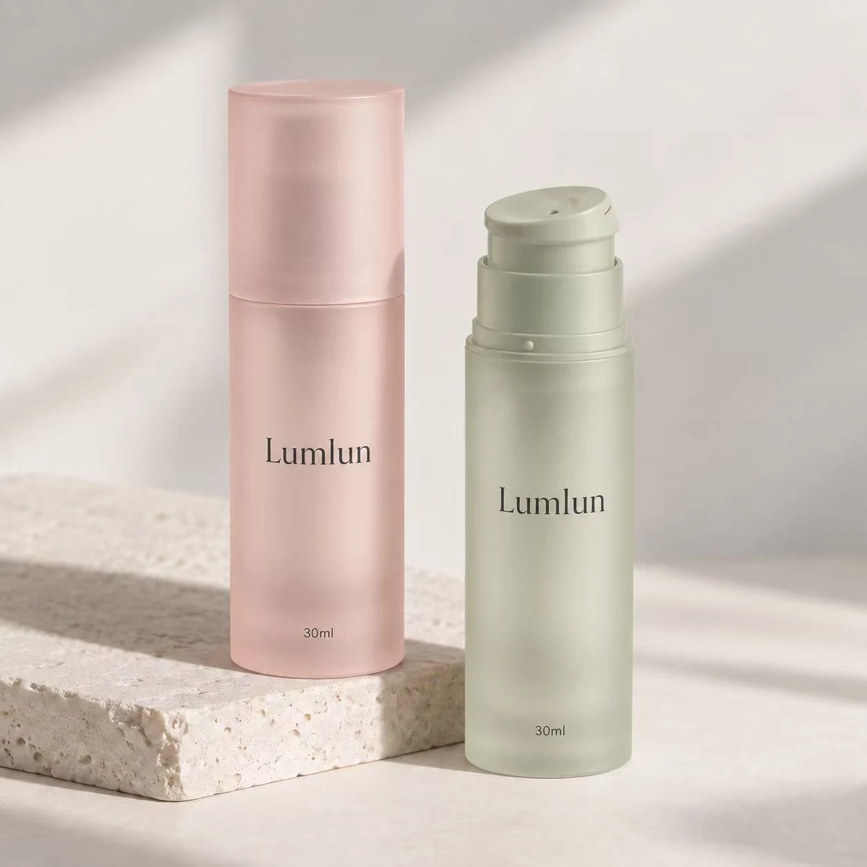 LumLun 30-ml-PP-Pumpflaschen für Foundation in Rosa und Grün